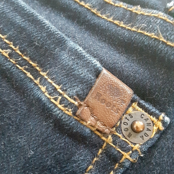 Size 27 Roots dark blue skinny jeans Like New - Picture 7 of 10
